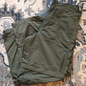 Eastern Mountain Sports Convertible Pants Shorts Me s Size 38 100% Nylon Hiking